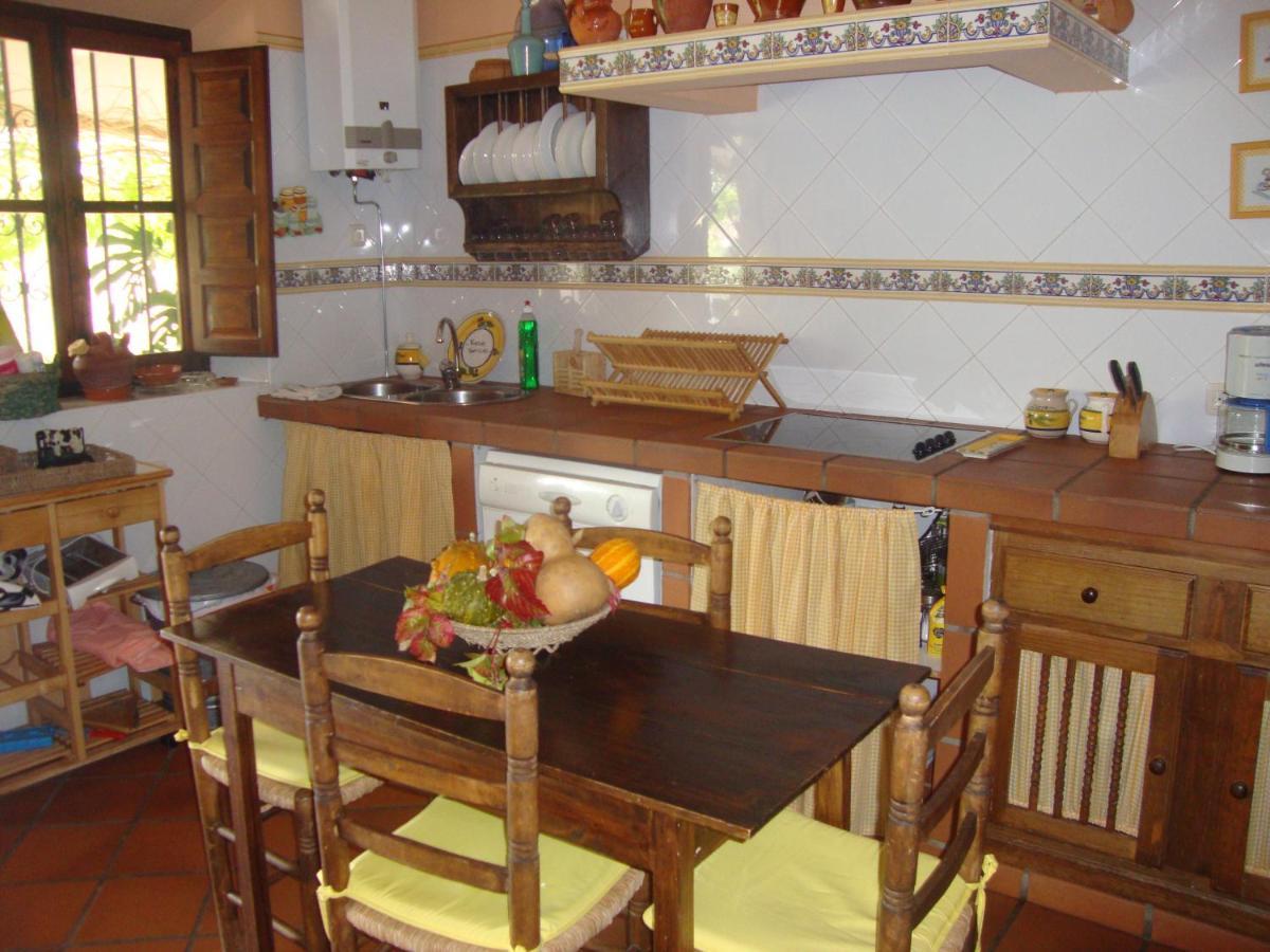 Casa Rural "El Carrasca" El Carrascalejo エクステリア 写真